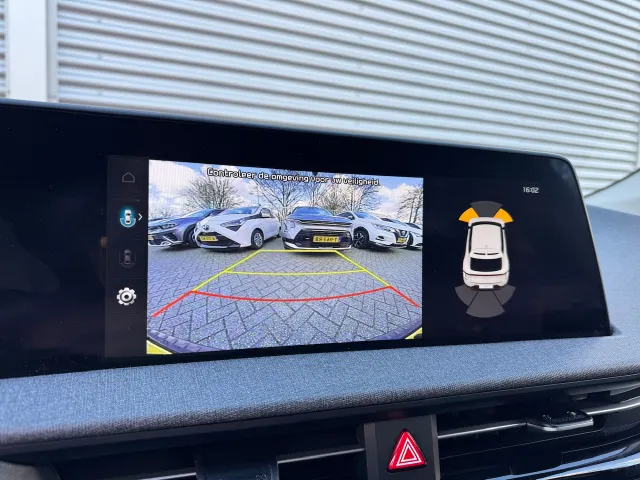 
Kia EV6 58kWh 169pk RWD Air | Navigatie | Stoel/Stuurwielverwarming | Dodehoekassistentie | vol									