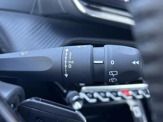 
Peugeot 208 1.2 PureTech 75pk Active | Navigatie | Apple carplay + Androidauto | Cruise control | Airconditioning | Parkeerhulp achter vol									