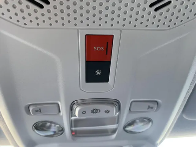 
Peugeot e-208 EV 50kWh 136pk Active Pack 3-FASE | Navigatie | Blue tooth | Cruise control | Climate control | Parkeersensoren achter | Apple Carplay&Android Auto vol									