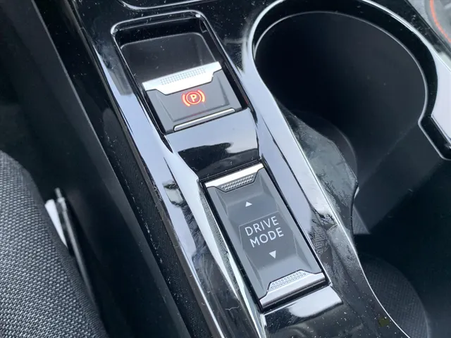 
Peugeot e-208 EV 50kWh 136pk Active Pack 3-FASE | Navigatie | Blue tooth | Cruise control | Climate control | Parkeersensoren achter | Apple Carplay&Android Auto vol									