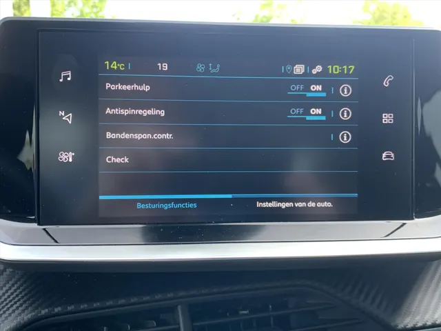 
Peugeot e-208 EV 50kWh 136pk Active Pack 3-FASE | Navigatie | Blue tooth | Cruise control | Climate control | Parkeersensoren achter | Apple Carplay&Android Auto vol									