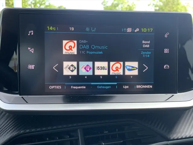 
Peugeot e-208 EV 50kWh 136pk Active Pack 3-FASE | Navigatie | Blue tooth | Cruise control | Climate control | Parkeersensoren achter | Apple Carplay&Android Auto vol									