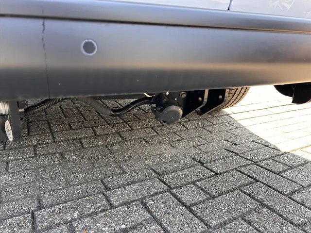 
								Citroën Jumpy GB Lang 2.0 BlueHDi 145PK 3-zits | Navigatie | Airconditioning | Afneembare trekhaak | Parkeersensoren achter | vol									