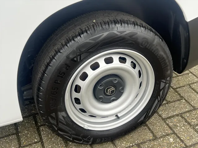 
Citroën Berlingo Van GB 1.5 BlueHDi 100pk L1 | BPM Vrij | Houten afwerking laadruimte | Stoelverwarming + stuurwiel verwarming | Parkeer camera | Apple & Android connect vol									