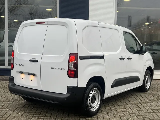 
Citroën Berlingo Van GB 1.5 BlueHDi 100pk L1 | BPM Vrij | Houten afwerking laadruimte | Stoelverwarming + stuurwiel verwarming | Parkeer camera | Apple & Android connect vol									
