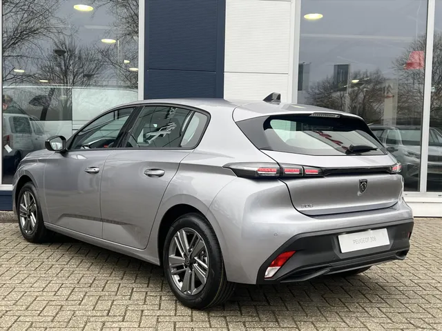 
Peugeot 308 1.2 Puretech 130pk Active Pack Business | Navigatie | Parkeersensoren | Stoelverwarming | Climate Control | vol									