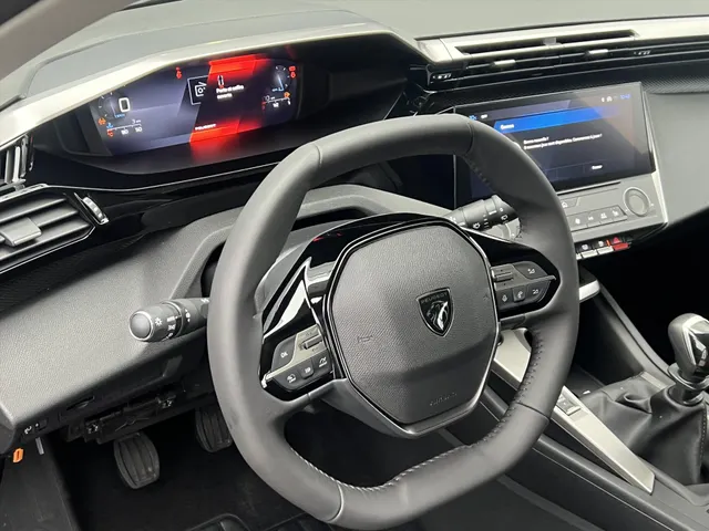 
Peugeot 308 1.2 Puretech 130pk Active Pack Business | Navigatie | Parkeersensoren | Stoelverwarming | Climate Control | vol									