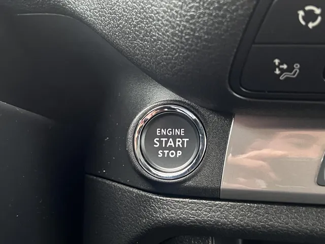 
								Peugeot Expert Dubbel Cabine 2.0 BlueHDi 145pk Automaat 6-zits | BPM VRIJ | Navigatie | Camera | Houten laadruimte afwerking | Trekhaak | 2 schuifdeuren | Full LED vol									