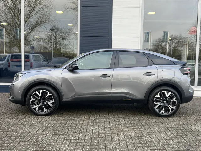 
								Citroën C4 1.2 Hybrid 136pk e-DCS6 Max | Stoelverwarming | Camera | parkeersensoren | Navigatie | vol									