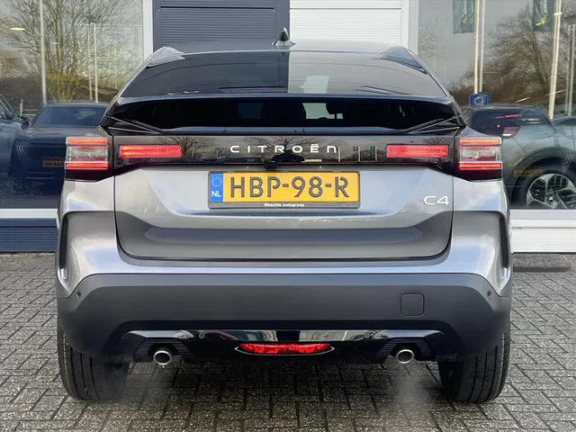 
								Citroën C4 1.2 Hybrid 136pk e-DCS6 Max | Stoelverwarming | Camera | parkeersensoren | Navigatie | vol									