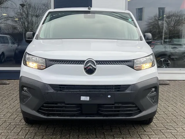 
								Citroën Berlingo Van GB 1.5 BlueHDi 100pk L1 3-zits | Navigatie | Houten vloer + wand afwerking | Cruise control | Apple Carplay & Android Auto | Parkeercamera en sensoren vol									
