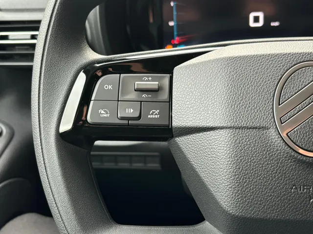 
Citroën Berlingo Van GB 1.5 BlueHDi 100pk Long 3-zits | Navigatie | Parkeer camera | Cruise control | Houten vloer en wanden in laadruimte | Apple Carplay & Android Auto vol									