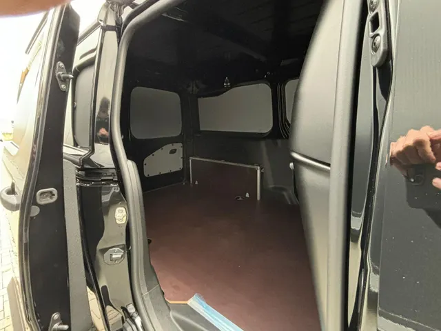 
Citroën Berlingo Van GB 1.5 BlueHDi 100pk Long 3-zits | Navigatie | Parkeer camera | Cruise control | Houten vloer en wanden in laadruimte | Apple Carplay & Android Auto vol									