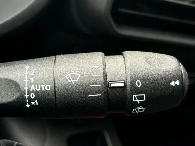 
Citroën Berlingo Van GB 1.5 BlueHDi 100pk Long 3-zits | Navigatie | Parkeer camera | Cruise control | Houten vloer en wanden in laadruimte | Apple Carplay & Android Auto vol									