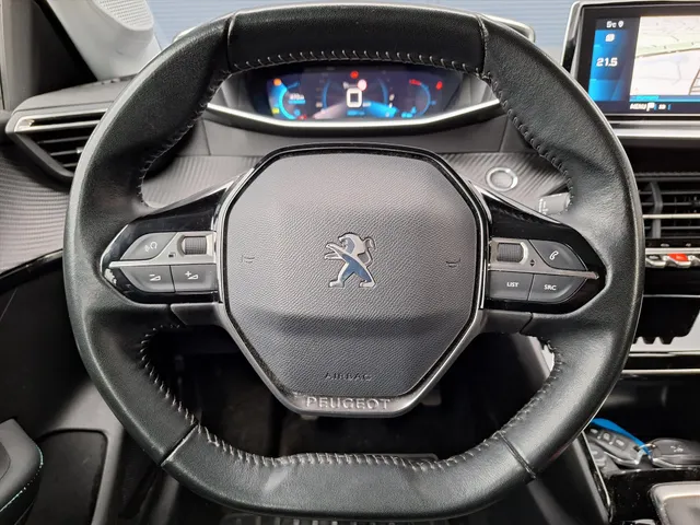 
								Peugeot 208 1.2 100pk Allure Navigatie | Camera | Keyless start vol									
