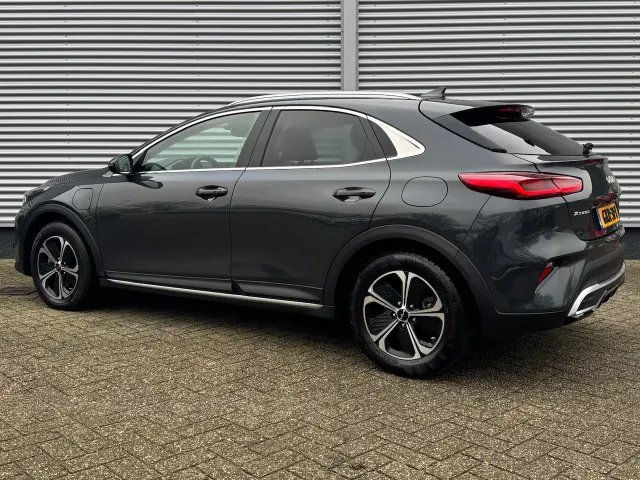 
								Kia XCeed 1.6 GDi PHEV 141pk DCT6 DynamicPlusLine | Stoel/Stuurwielverwarming | Navigatie | Climate Control | vol									
