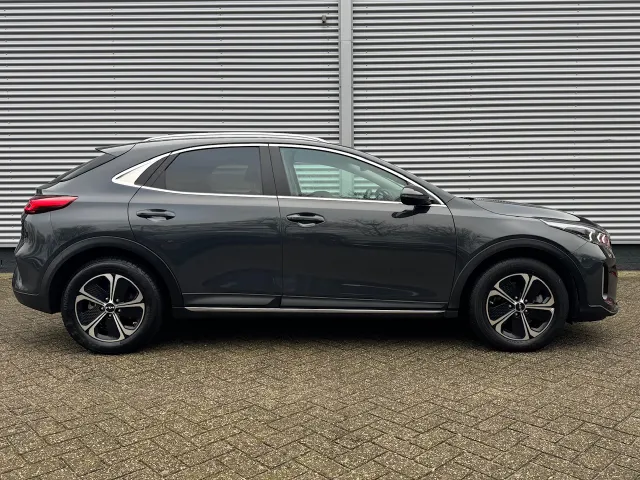 
								Kia XCeed 1.6 GDi PHEV 141pk DCT6 DynamicPlusLine | Stoel/Stuurwielverwarming | Navigatie | Climate Control | vol									