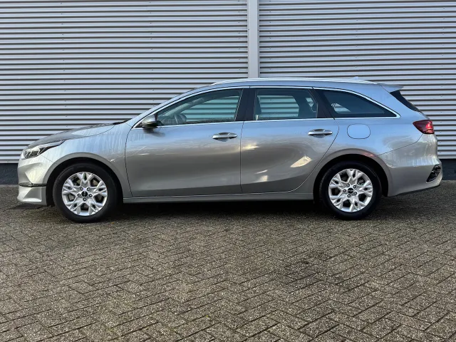 
								Kia Ceed Sportswagon Sw 1.0 T-GDi 120pk DynamicLine | Navigatie | Climate Control | Camera | vol									