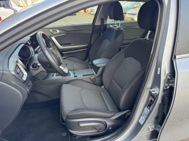 
								Kia Ceed Sportswagon Sw 1.0 T-GDi 120pk DynamicLine | Navigatie | Climate Control | Camera | vol									