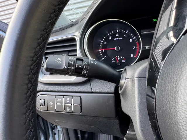 
								Kia Ceed Sportswagon Sw 1.0 T-GDi 120pk DynamicLine | Navigatie | Climate Control | Camera | vol									