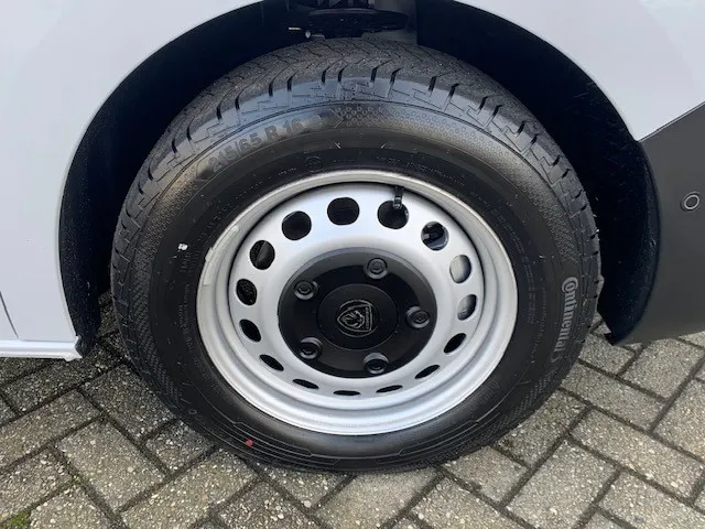 
Peugeot Expert GB L3 2.0 BlueHDi 145pk 3-zits | Navigatie | Trekhaak 2500kg | Apple Carplay&Android Auto | Parkeer Camera | Laadruimte afwerking | Cruise control vol									