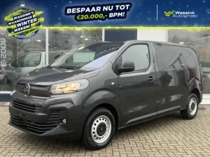 Citroën Jumpy GB 2.0 BlueHDi 145pk L2 3-zits | BPM-vrij | Navigatie | Airconditioning | Trekhaak | Comfort scheidingswand | Reservewiel | Betimmering laadruimte
