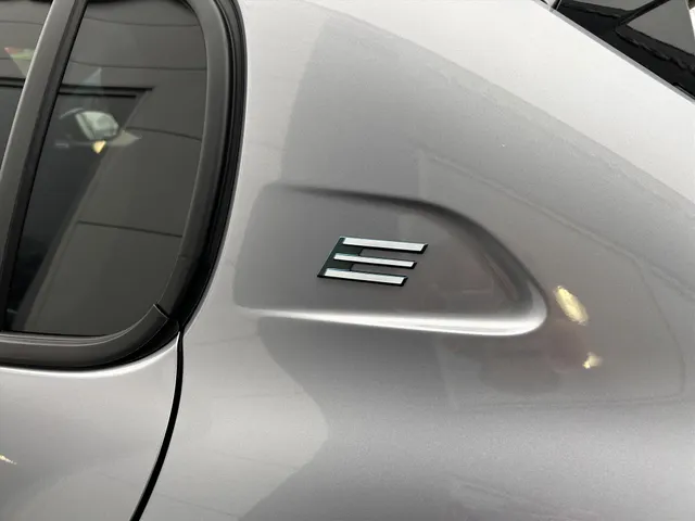 
								Peugeot e-208 EV 51kWh 156pk Allure | Airco | Cruise control | 360 Camera | Apple carplay | Navigatie | Grote Accu| Warmte pomp | vol									