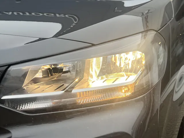 
Citroën Jumpy GB 2.0 BlueHDi 145pk L2 3-zits | BPM-vrij | Navigatie | Airconditioning | Trekhaak | Comfort scheidingswand | Reservewiel | Betimmering laadruimte vol									