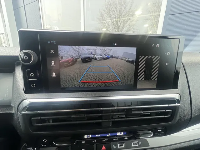 
Citroën Jumpy GB 2.0 BlueHDi 145pk L2 3-zits | BPM-vrij | Navigatie | Airconditioning | Trekhaak | Comfort scheidingswand | Reservewiel | Betimmering laadruimte vol									