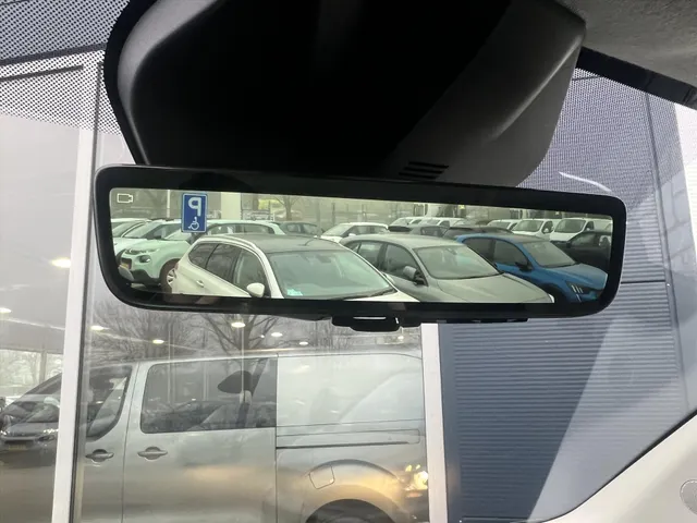 
Citroën Jumpy GB 2.0 BlueHDi 145pk L2 3-zits | BPM-vrij | Navigatie | Airconditioning | Trekhaak | Comfort scheidingswand | Reservewiel | Betimmering laadruimte vol									