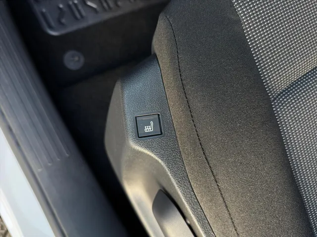 
Peugeot Partner 1.5 BlueHDi 100pk L1 | Airconditioning | Cruise control | Apple Carplay & Android Auto | Parkeer camera achter | Stoelverwarming | Houten laadvloer vol									