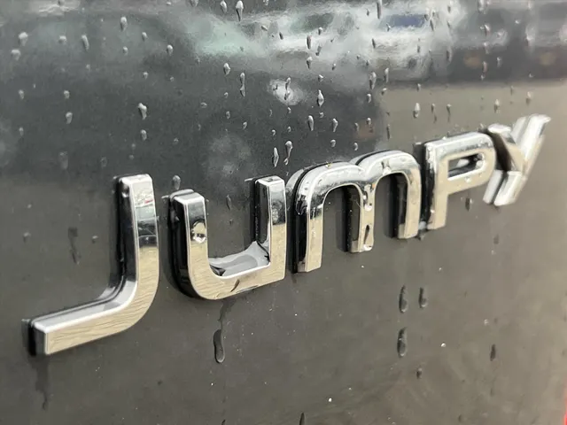 
Citroën Jumpy GB 2.0 BlueHDi 180pk L3 Automaat 3-zits | BPM Vrij | Trekhaak | Houten afwerking laadruimte | Navigatie | Climate control | Cruise control | Camera vol									