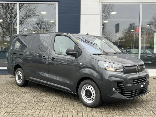 
								Citroën Jumpy GB 2.0 BlueHDi 180pk L3 Automaat 3-zits | BPM Vrij | Trekhaak | Houten afwerking laadruimte | Navigatie | Climate control | Cruise control | Camera vol									