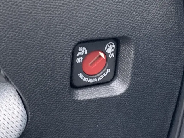 
								Citroën C3 New 1.2 Turbo 100pk Max | Navigatie | Parkeer camera | Apple Carplay & Android Auto | Cruise control en Begrenzer vol									