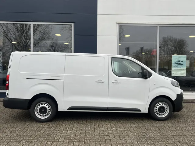 
								Citroën Jumpy GB 2.0 BlueHDi 180pk L3 Automaat 3-zits | BPM Vrij | Navigatie | Afneembare trekhaak | Houten afwerking laadruimte | vol									