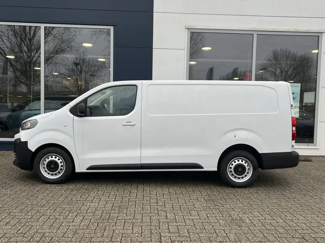 
								Citroën Jumpy GB 2.0 BlueHDi 180pk L3 Automaat 3-zits | BPM Vrij | Navigatie | Afneembare trekhaak | Houten afwerking laadruimte | vol									