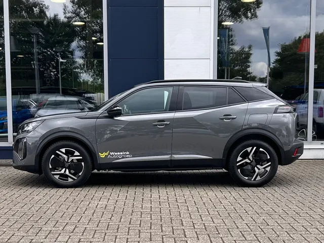 
								Peugeot 2008 1.2 PureTech 100pk Allure | Navigatie | Cruise controle | Apple Carplay & Android Auto | Parkeersensoren | Lichtmetaal 17 Inch | All-sea vol									