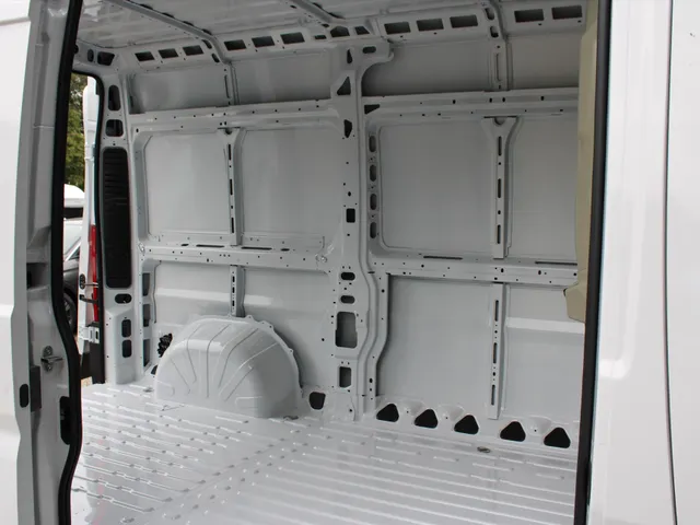 
Peugeot Boxer GB 2.2 140PK BlueHDi L2H2 35 | Navigatie | Apple Carplay & Android Auto | DAB+ | Airconditioning | Cruise control | Trekhaak | Parkeer camera vol									