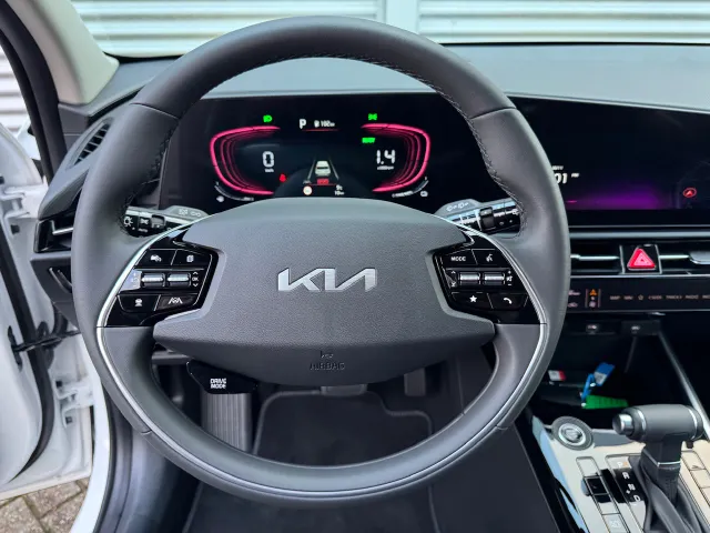 
Kia Niro 1.6 GDi Hybrid 141pk DCT6 ComfortLine | Adaptive Cruise Control | Camera | Navigatie | vol									