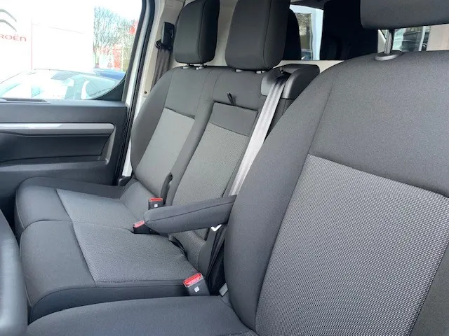 
								Peugeot Expert GB Lang 2.0HDi 145pk 3-zits | Navigatie | Climate control | Trekhaak 2500kg | Cruise control | Laadruimte ombouw | Parkeer camera vol									