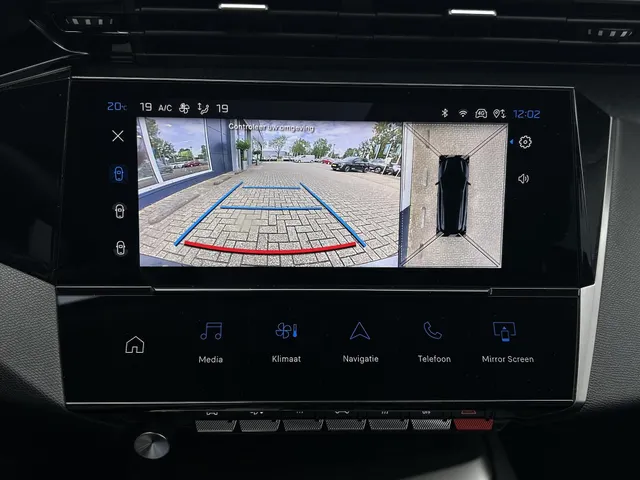 
Peugeot 308 Sw 1.6 HYbrid PHEV 180pk e-EAT8 Allure | Navigatie | Cruise controle | Apple Carplay | parkeercamera achter en voor | Dodehoekbewaking | vol									