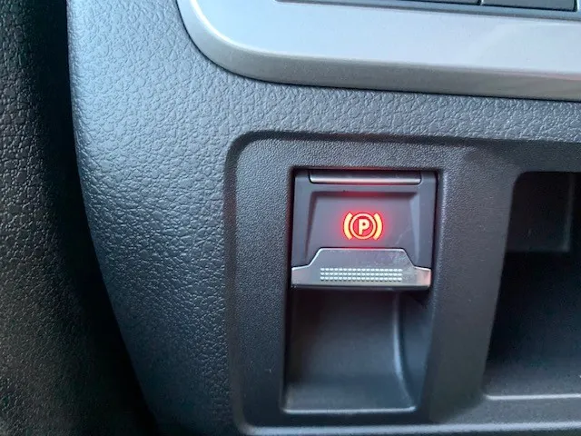 
								Peugeot Expert GB Lang 2.0HDi 145pk 3-zits | Navigatie | Climate control | Trekhaak 2500kg | Cruise control | Laadruimte ombouw | Parkeer camera vol									