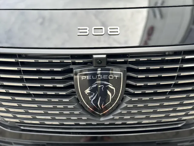 
Peugeot 308 Sw 1.6 HYbrid PHEV 180pk e-EAT8 Allure | Navigatie | Cruise controle | Apple Carplay | parkeercamera achter en voor | Dodehoekbewaking | vol									