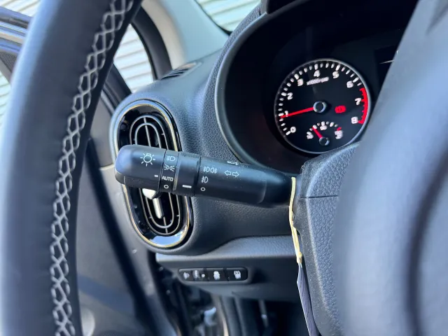 
Kia Picanto 1.0 MPi 67pk 4-zits DynamicPlusLine | Trekhaak | Navigatie | Climate Control | vol									