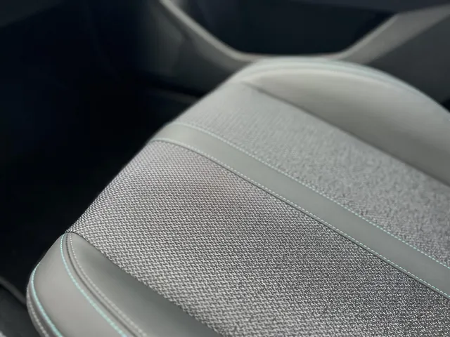 
Peugeot 308 Sw 1.6 HYbrid PHEV 180pk e-EAT8 Allure | Navigatie | Cruise controle | Apple Carplay | parkeercamera achter en voor | Dodehoekbewaking | vol									