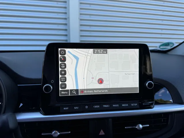 
Kia Picanto 1.0 MPi 67pk 4-zits DynamicPlusLine | Trekhaak | Navigatie | Climate Control | vol									