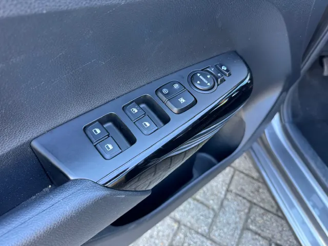 
Kia Picanto 1.0 MPi 67pk 4-zits DynamicPlusLine | Trekhaak | Navigatie | Climate Control | vol									