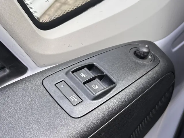 
								Citroën Jumper GB 33 L3H2 2.2 BlueHDi 140pk zwaar | Navigatie | Climate control | Apple Carplay & Android Auto | 2500kg trekgewicht vol									