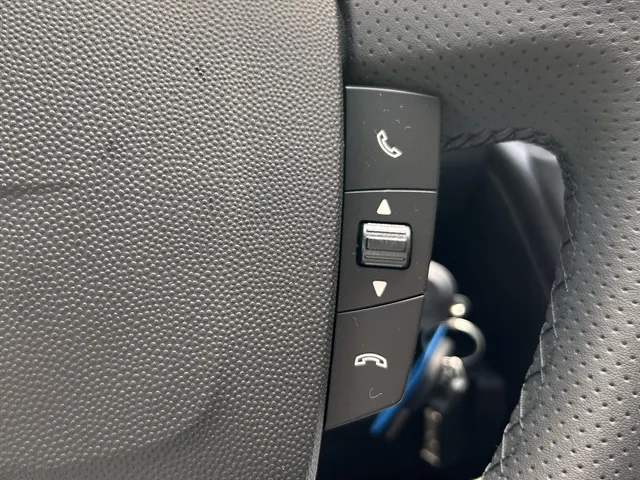 
								Citroën Jumper GB 33 L3H2 2.2 BlueHDi 140pk zwaar | Navigatie | Climate control | Apple Carplay & Android Auto | 2500kg trekgewicht vol									