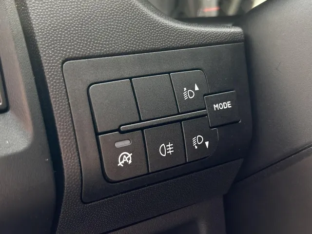 
								Citroën Jumper GB 33 L3H2 2.2 BlueHDi 140pk zwaar | Navigatie | Climate control | Apple Carplay & Android Auto | 2500kg trekgewicht vol									